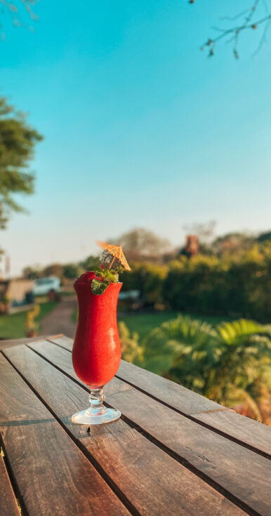 ?brizy media=wp d992d564f58015f1777ddfe436b71078 The 3 Monkeys Restaurant | Zimbabwe